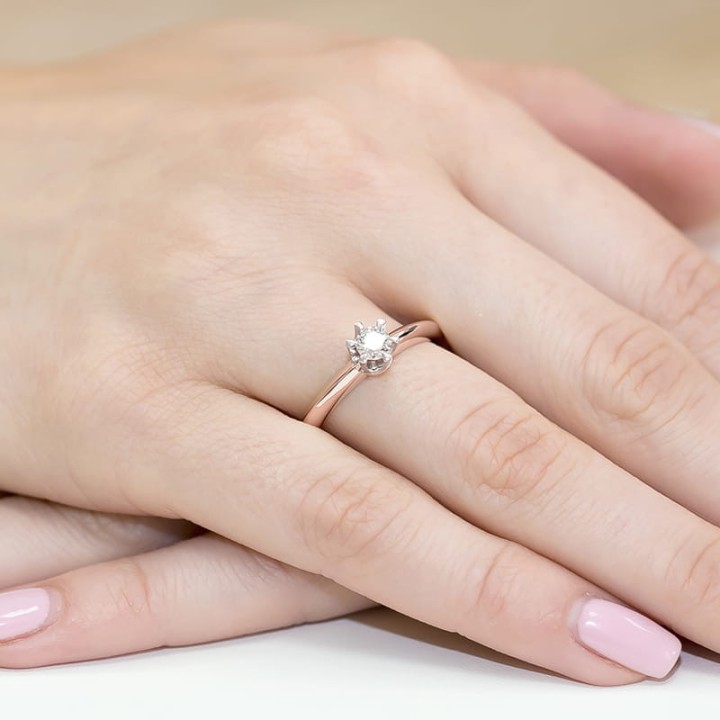 DIAMENTY Pierscionek W-267